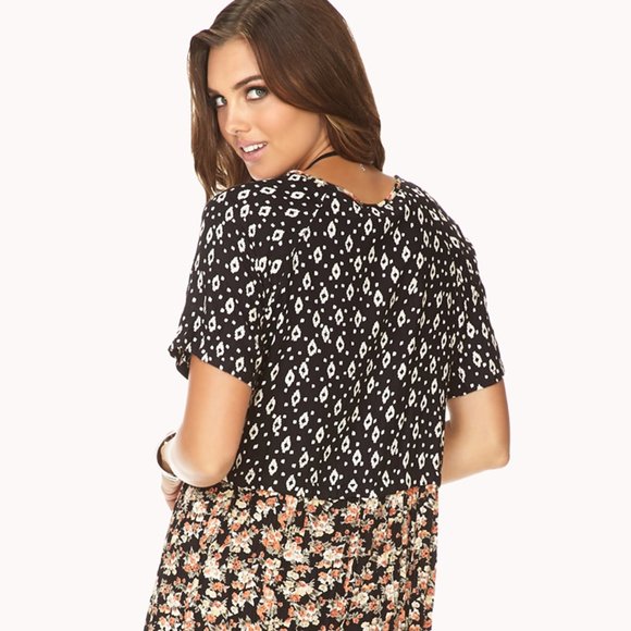 Dress - Picture 2 of 8